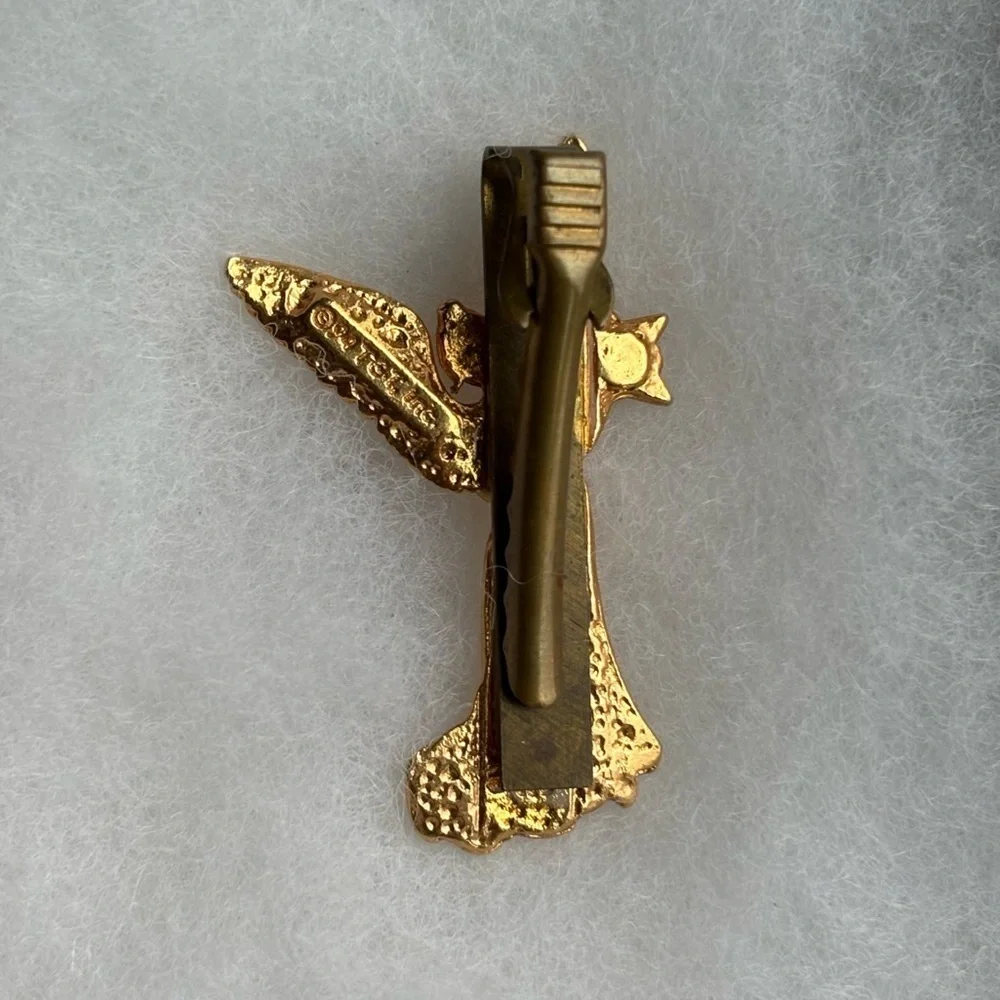 Gold Tone Angel Pocket Clip Pin